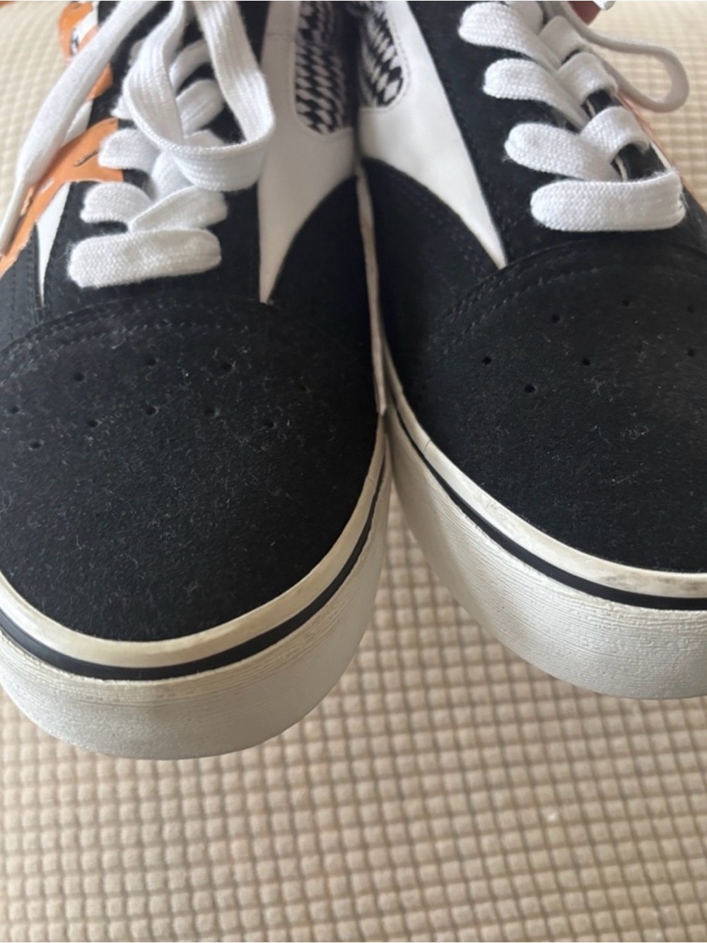 Airwalk Black Low-Top Sneakers with Orange Checkerboard Drip Detail - Picture 11 of 12